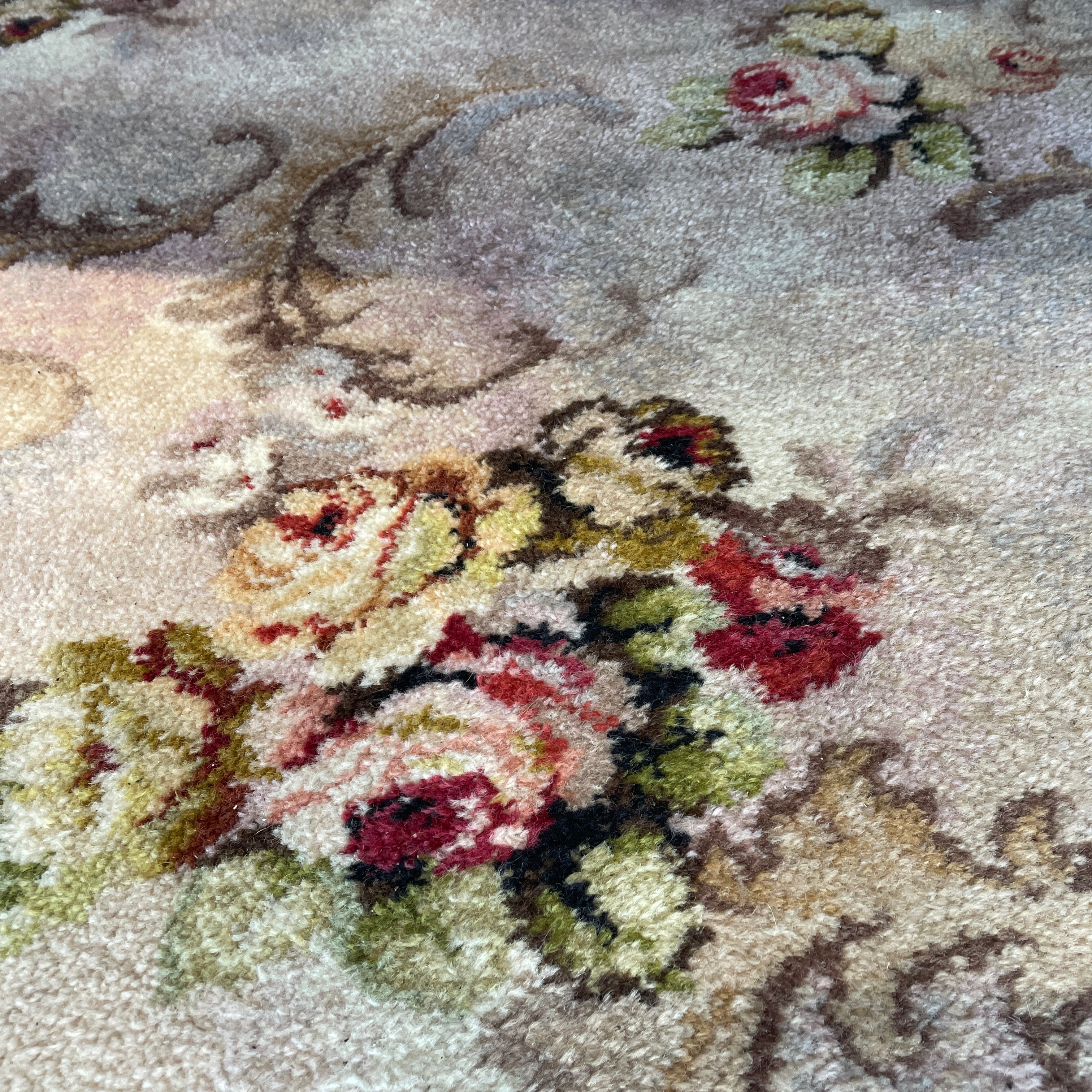 Axminster Wool Floral Rug - 1930's Vinatge